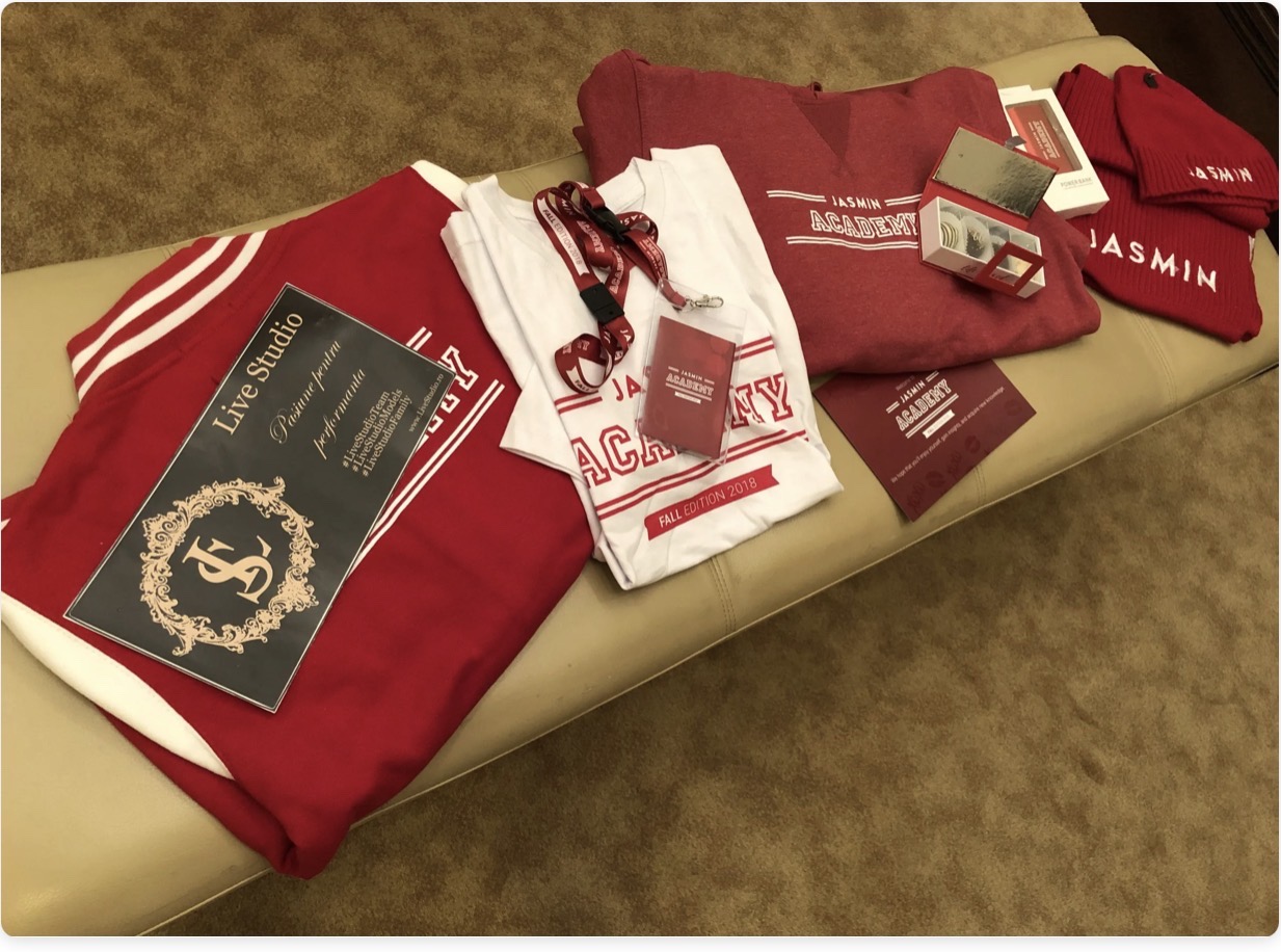 Academie, training și dezvoltare